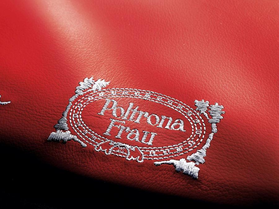  Lancia Musa Poltrona Frau 2008 года  (фото 10 из 13)